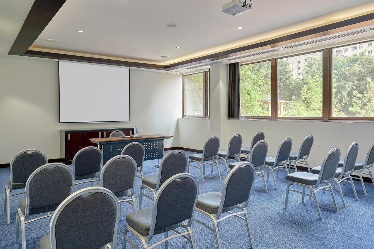 Holiday Inn & Suites - Cairo Maadi By Ihg Buitenkant foto